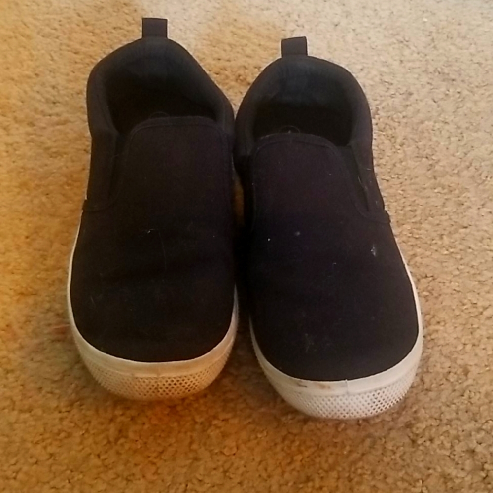 Black cat and Jack sneakers